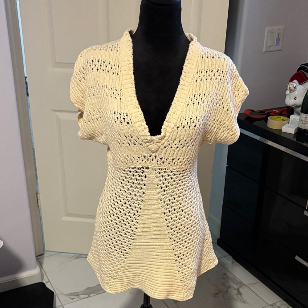 🌺Calvin Klein Cream Knit Sweater
